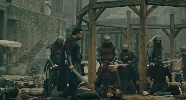 dananin-kuyrugunu-koparan-olay-kurulus-osman-33-bolum-fragmaninda-bir-cirpida-dali-budaktan-ayiriyor-1604763660081.jpg Bir çırpıda dalı budaktan ayırıyor! Kuruluş Osman 33. bölüm fragmanında dananın kuyruğunu koparan olay-3