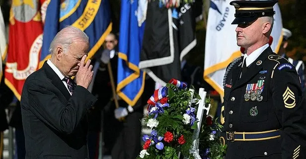 ABD Başkanı Joe Biden’ın yine kafası karıştı! Sosyal medyada tepkiler çığ gibi büyüyor: Titrek bir aptal gibi ortalıkta dolaşıyor