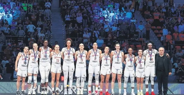 Çimsa ÇBK Mersin, Kadınlar EuroLeague finalinde ikinci oldu!
