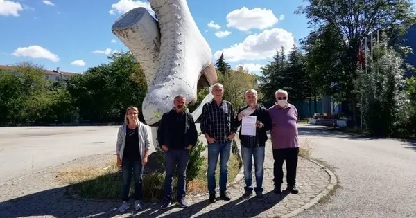 ankara-buyuksehirde-skandallar-bitmiyor-belpa-esnafina-pitbulllu-zorbalik-1644653776169.jpg Ankara Büyükşehir'de skandallar bitmiyor! BELPA esnafına pitbulllu zorbalık-5