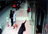 Elazığ’da pompalı saldırı anı kamerada