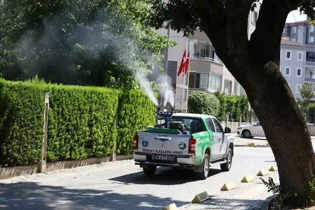 sinekle-kesintisiz-mucadele-1660551329591.jpeg Sinekle kesintisiz mücadele-1