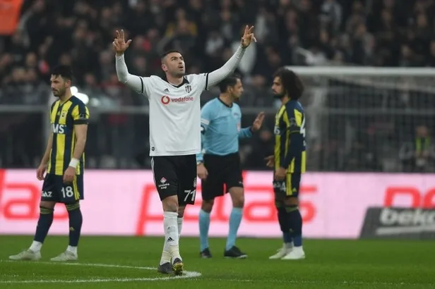 Beşiktaş'ta son dakika transfer haberi! Burak Yılmaz, Lecce kararını verdi-3