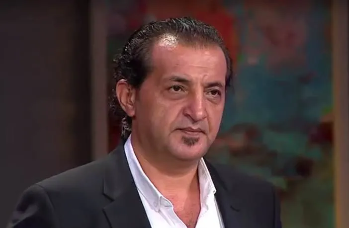 50lik-mehmet-sefin-40-bedene-dusuren-diyeti-masterchef-mehmet-yalcinkaya-zayiflik-sirrini-acikladi-kilo-vermem-1719329239951.jpg MasterChef Mehmet Yalçınkaya zayıflık sırrını açıkladı! "Buna borçluyum..." 50'lik Mehmet Şef'in 40 bedene düşüren diyeti!-5