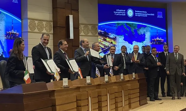 italyanin-ankara-buyukelcisi-massimo-gaiani-turkiye-olmadan-dogu-akdenizde-surdurulebilir-cozum-olmaz-1615475576338.jpg İtalya'nın Ankara Büyükelçisi Massimo Gaiani: Türkiye olmadan Doğu Akdeniz'de sürdürülebilir çözüm olmaz-2