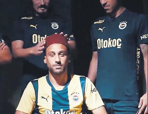 Cenk Tosun için eğlenceli paylaşım