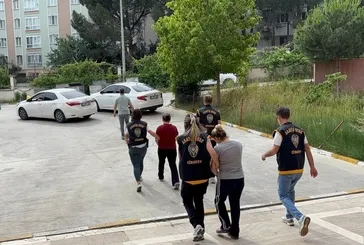 16 yıllık düğümü topuk kanı çözdü: Çöp konteynerinde cesedi bulunan bebeğin annesi gözaltında! | "Biri sahiplensin diye bıraktım"