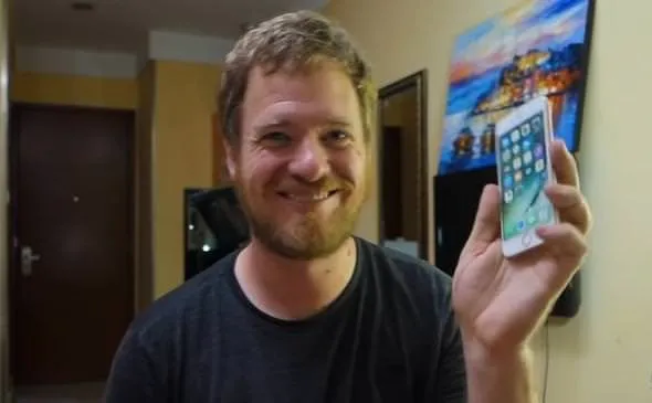1100 TL’ye kendi iPhone’unu yaptı