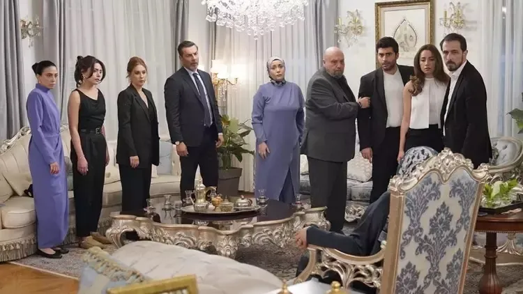 kizilcik-serbeti-yeni-sezon-ne-zaman-baslayacak-2024-3-sezon-tarihi-belli-oldu-mu-kizilcik-serbeti-yeni-sezon-1717794218759.jpeg Kızılcık Şerbeti yeni sezon ne zaman başlayacak 2024? 3. sezon tarihi belli oldu mu? Kızılcık Şerbeti yeni sezon oyuncuları kimler?-4
