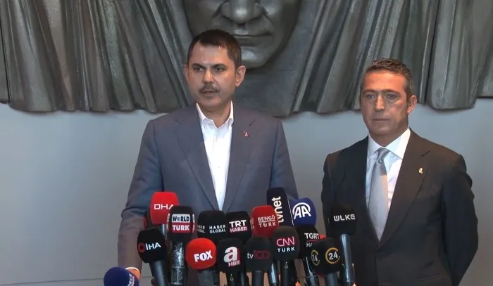 cumhur-ittifakinin-ibb-baskan-adayi-murat-kurumdan-spor-kuluplerine-ziyaret-dursun-ozbekten-ovgu-istanbul-icin-1705499546229.jpg Cumhur İttifakı'nın İBB Başkan Adayı Murat Kurum'dan spor kulüplerine ziyaret! Dursun Özbek'ten övgü: İstanbul için bir şans-9