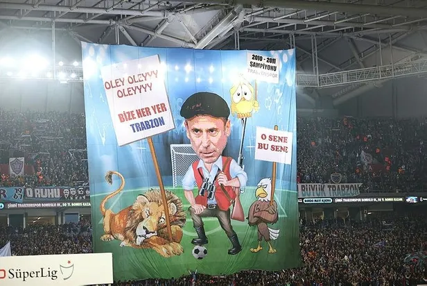 trabzonspordan-sampiyonluk-macina-damga-vuran-koreografi-1651344497531.jpeg Trabzonspor'dan şampiyonluk maçına damga vuran koreografi!-2