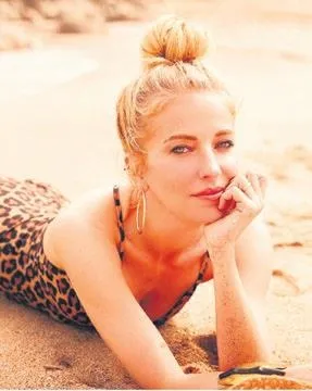 cirkin-oyun-pubgdeki-puta-tapma-ritueli-tepki-cekti-1591224934736.jpeg Çirkin oyun! Merve Boluğur, Ece Seçkin, Burcu Esmersoy'un da oynadığı PUBG'deki puta tapma ritüeli tepki çekti-3