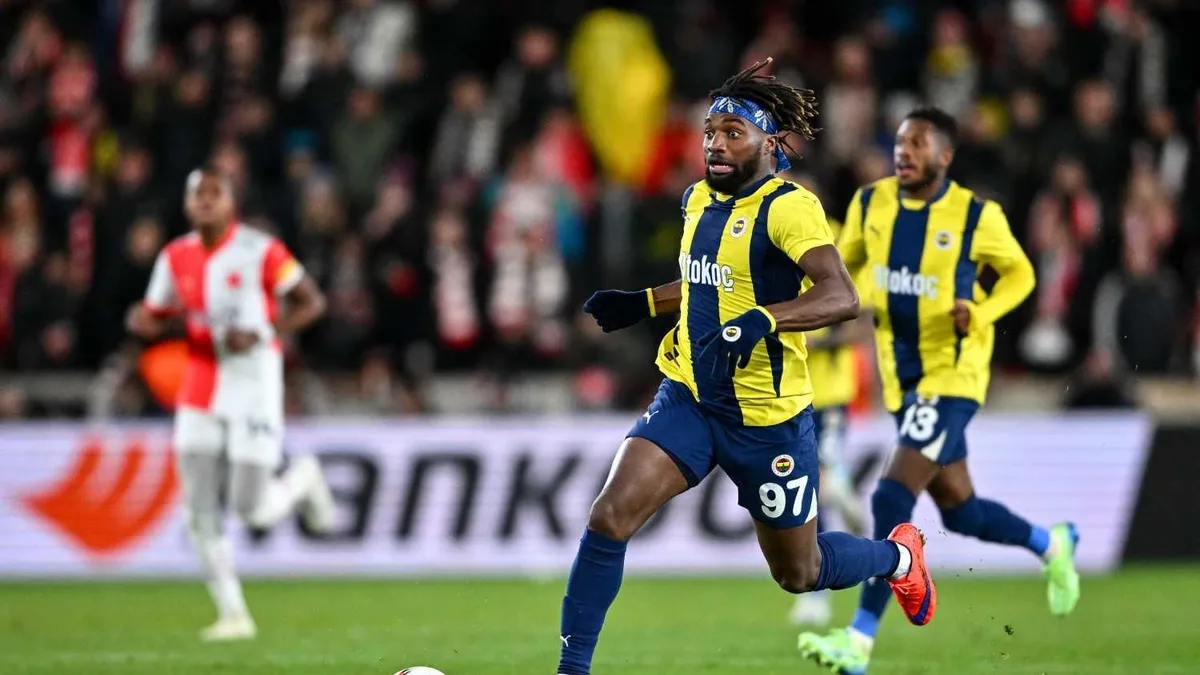 Fenerbahçe'de yaprak dökümü! 8 isme veda
