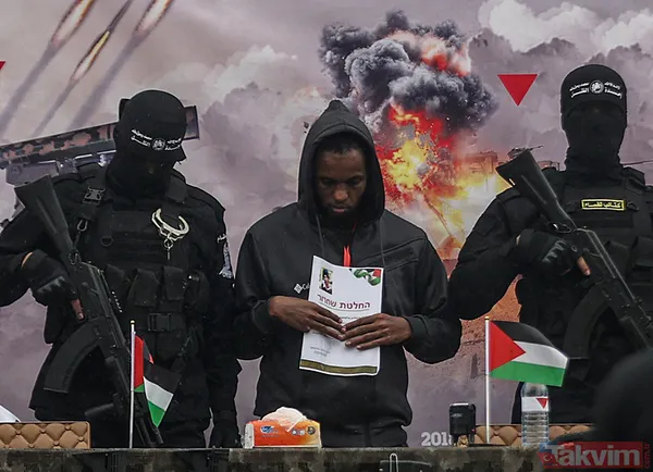 Gazze’de rehine takasına damga vuran an! İsrailli esir Kassam savaşçısını alnından öptü - 3