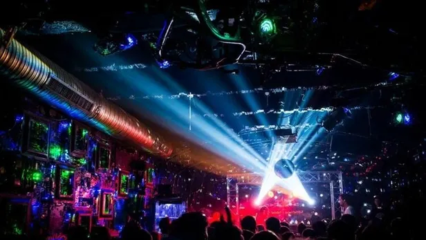 Son dakika: Spor salonları kapandı mı? Spor salonu ve eğlence mekanları yeniden kapatılacak mı?-2