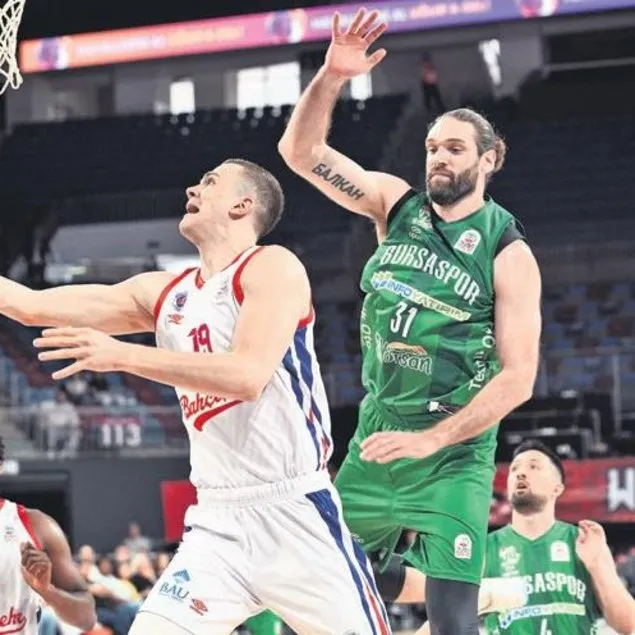Bahçeşehir Koleji farklı galip