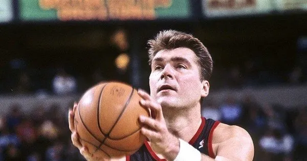 Avrupa Boyle Pivot Gormedi Arvidas Romas Andreyevic Sabonis Takvim