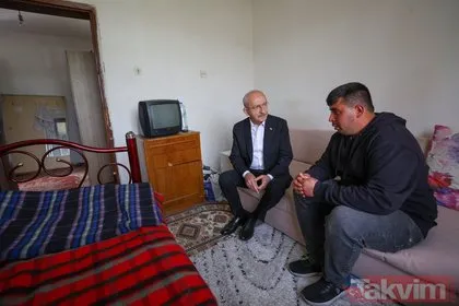 CHP lideri Kemal Kılıçdaroğlu’ndan saygısız hareket! Ziyaretine gittiği vatandaşın evinde ayakkabı ile oturdu