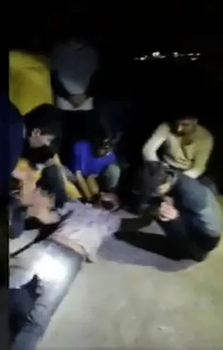 Yunanistan'ın dövüp para ve kimliklerine el koyduğu göçmenleri Türkiye kurtardı