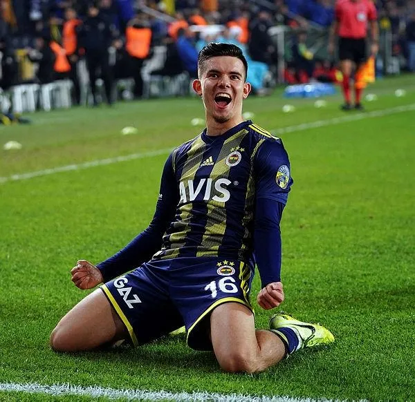 Tercihi merakla bekleniyordu! Ferdi Kadıoğlu'nun A Milli Takım tercihi resmiyet kazandı-2