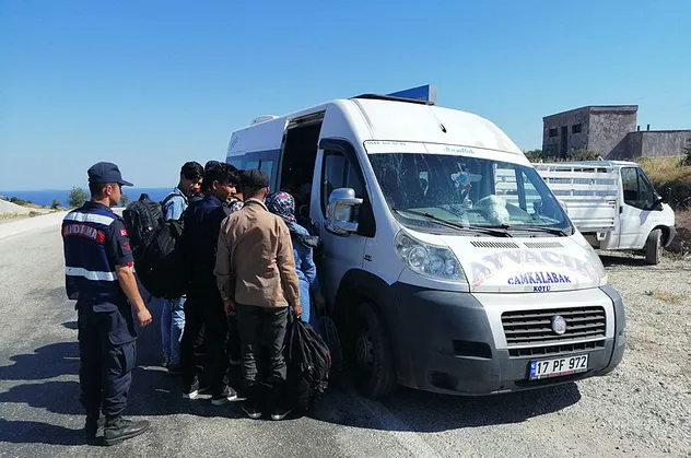 Ege'de 85 düzensiz göçmen yakalandı