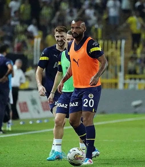 canli-anlatim-konyaspor-fenerbahce-mucadelesinin-ikinci-yarisi-basladi-1661796698113.jpg Son dakika: Fenerbahçe Konyaspor karşısında mağlup!-5