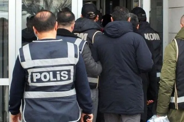 Son dakika: FETÖ operasyonunda 7 kişi tutuklandı