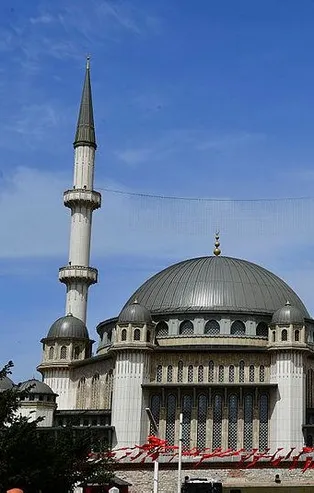 Bir hayal daha gerçek oldu! Başkan Erdoğan'dan Taksim Camii açılışında önemli açıklamalar