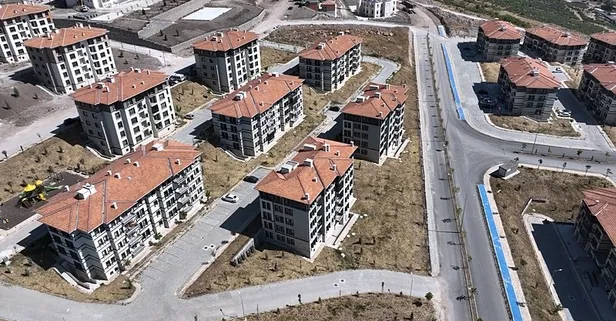 TOKİ 11 ilde 3 bin 731 sosyal konutun anahtarını teslim etti