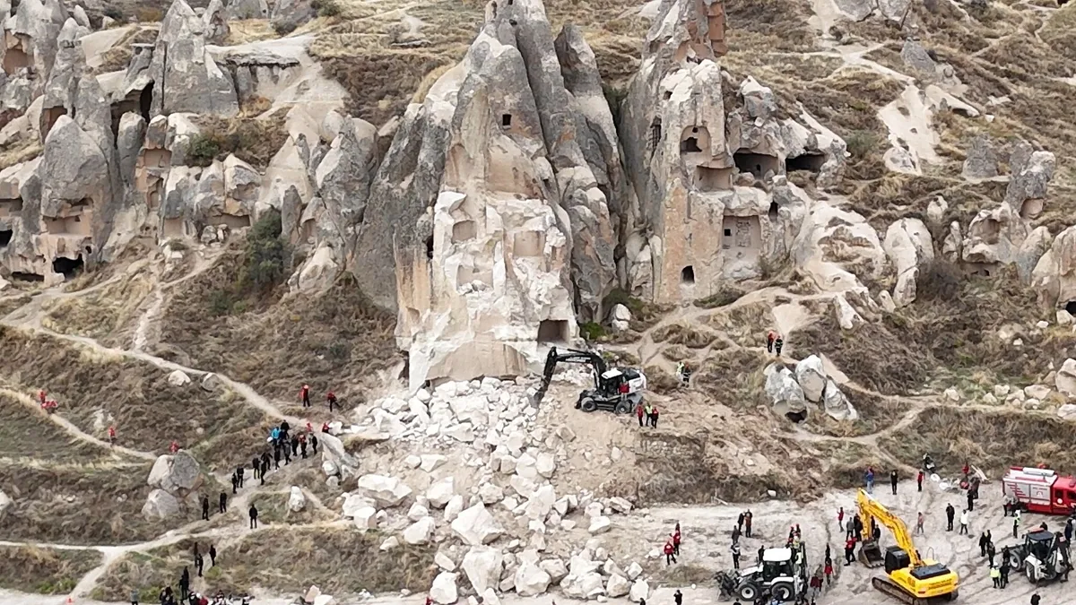 1793426587418.jpeg Kapadokya’da iki farklı hikaye! Peribacası faciasında acı detay ortaya çıktı: Ölümden iki saatle kurtuldu-7