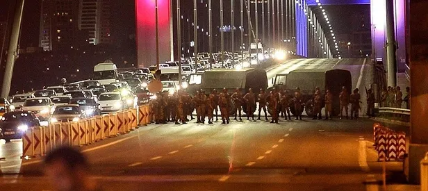 Darbeci hain o soruyu duyunca dondu kaldı