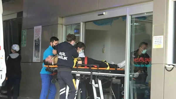 1636891299728.jpg Konuşma talebi reddedilince kendisini vurdu! Yer: Kocaeli-1