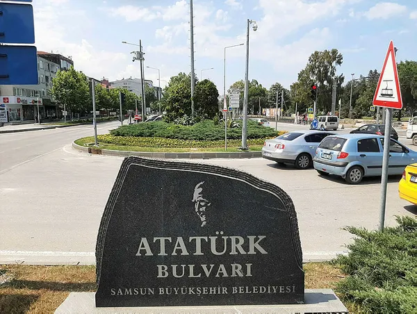 1655812534536.jpg Google'dan şaşkına çeviren hata! Atatürk Bulvarı'nın adını değiştirdi-3
