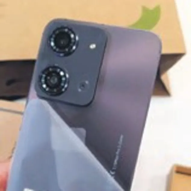 O telefonlar toplatılıyor