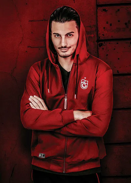 Trabzonspor'un genç kalecisi Uğurcan Çakır transfer iddiaları hakkında konuştu: Benimle ilgili tekliflerin olması...-4