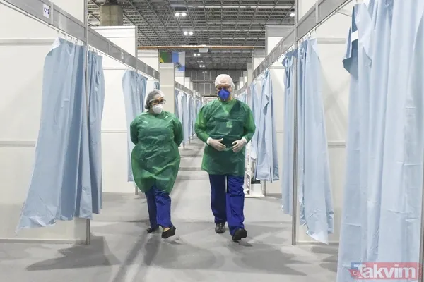 İngiltere'de bar ve restoranların, koronavirüsle mücadele kapsamında 22:00'den sonra kapatılma kararı ve getirilen diğer kısıtlamaların ardından, Avam...