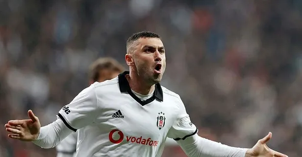 Son dakika: Burak Yılmaz Beşiktaş'tan ayrılıyor mu? Menajerinden açıklama geldi