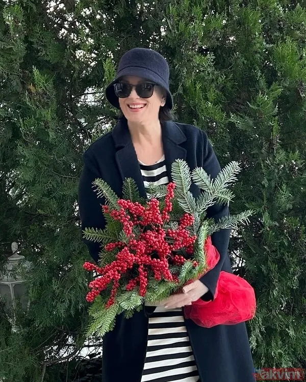 Yeşilçam’ın en güzel kadınlarındandı! Gülşen Bubikoğlu “Nostalji” deyip paylaştı! Gözler son haline çevrildi: Bu nasıl yaşlanmak? - 26