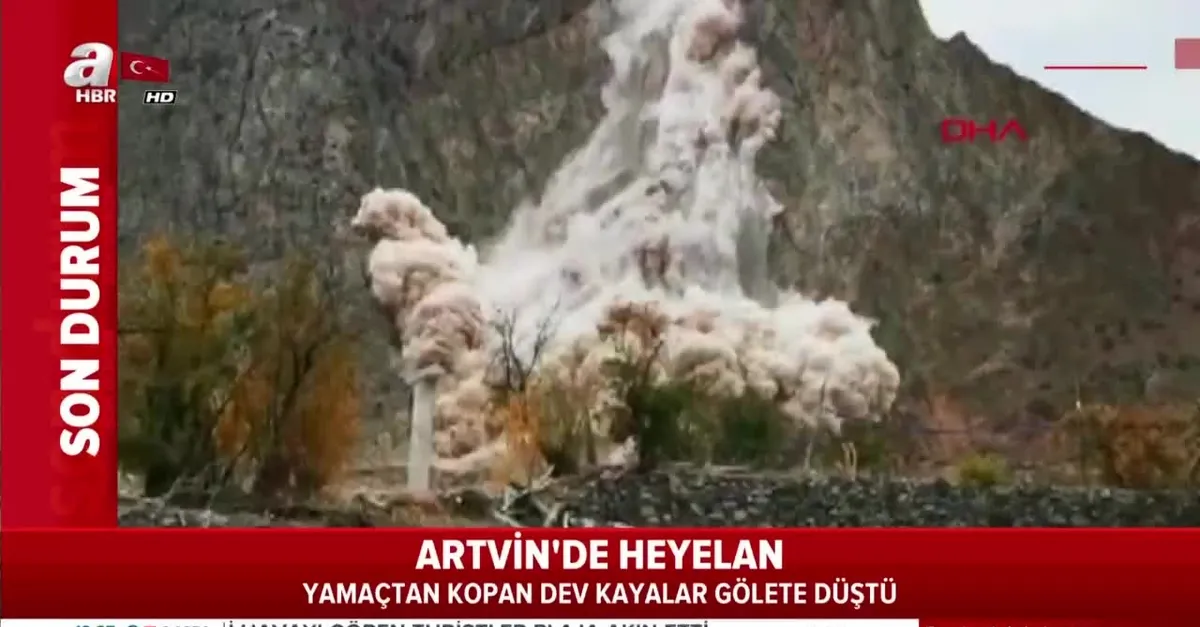 Artvin'de korkutan heyelan! O anlar kamerada
