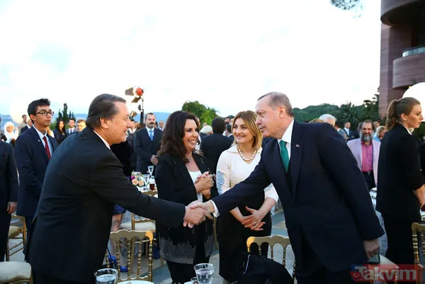 Cumhurbaşkanı Erdoğan İstanbul'da sanatçı ve sporcularla iftar yaptı - 50