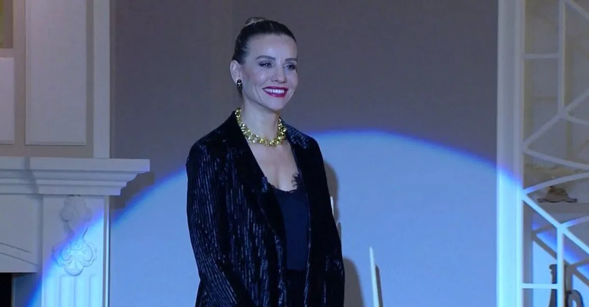 Esra Erol'da 21 Kasım bölümü tek parça izle! Esra Erol'da son bölüm