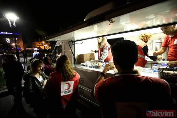 Deprem sonrası İstanbul'un en zor gecesi! Parklarda sabahladılar - 20