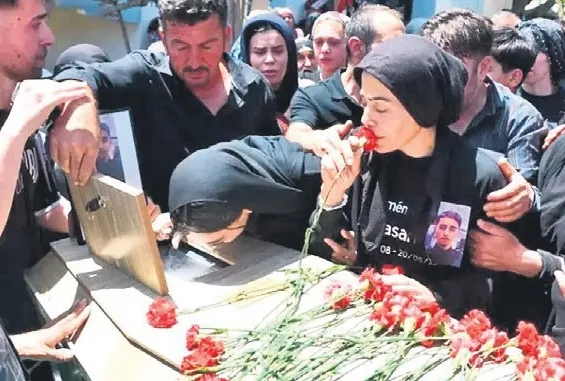 Hasan’ı Fransa’da baltayla öldürdüler