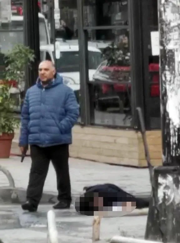 Gaziosmanpaşa'da kan donduran cinayet! Öldürüp başında polisi bekledi-1