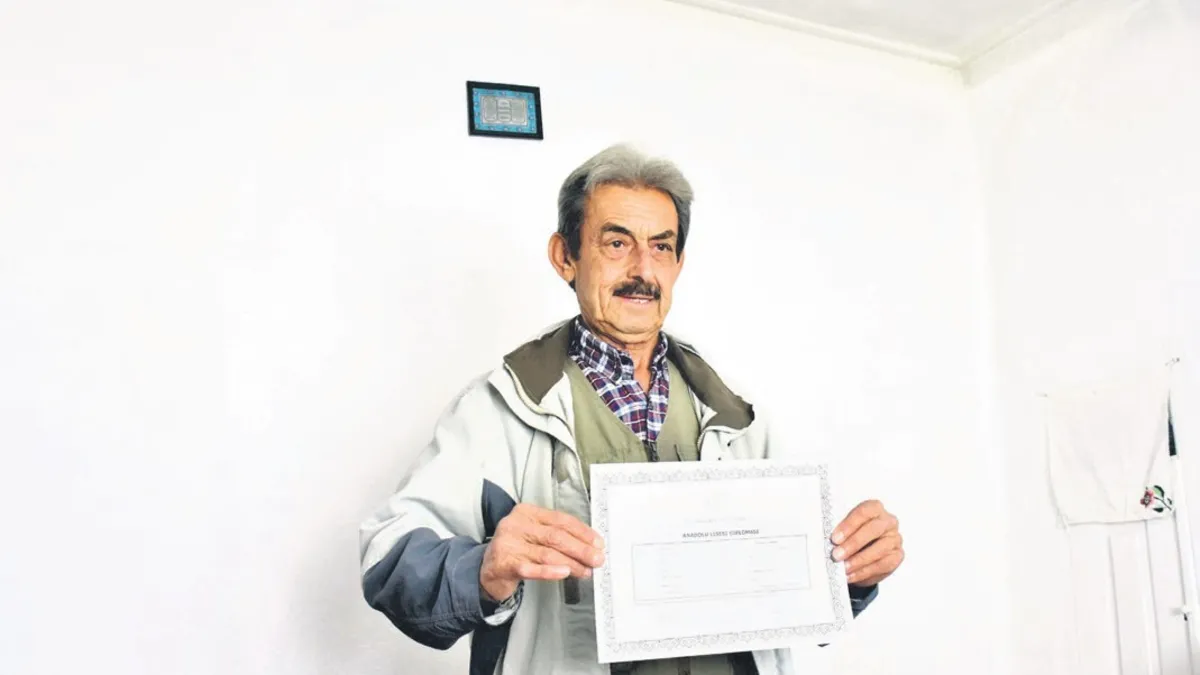70 yaşında lise mezunu: 3 dil biliyor