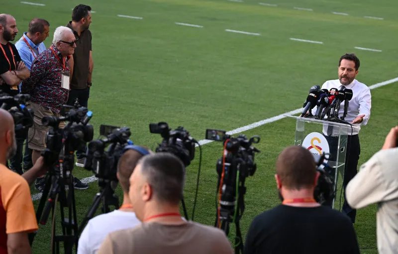 GALATASARAY HABERLERİ | Erden Timur'dan Zaha ve Ziyech itirafı! - 3