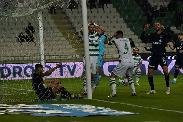 konyada-8-gollu-muthis-mac-konyaspor-4-4-kasimpasa-mac-sonucu-ozet-1645213714533.jpeg Konya'da 8 gollü müthiş maç! (Konyaspor 4-4 Kasımpaşa / MAÇ SONUCU ÖZET)-3