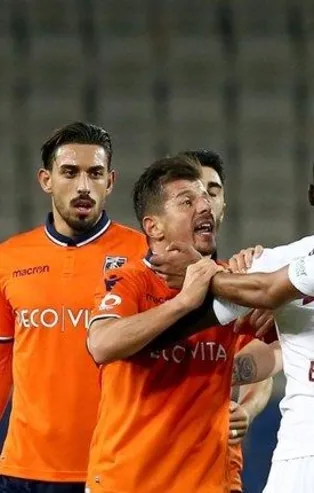 Başakşehir-Galatasaray maçı sonrası kavga!