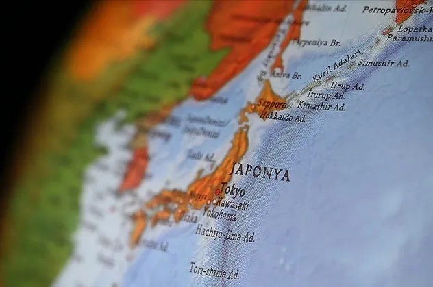 Rus donanması Japonya'nın kuzeyinden geçti