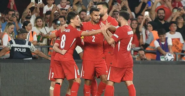 Montella'dan sürpriz karar! Yıldızların hepsi sahada